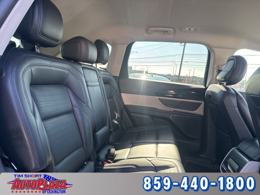 Used 2024 Lincoln Nautilus Reserve image 28