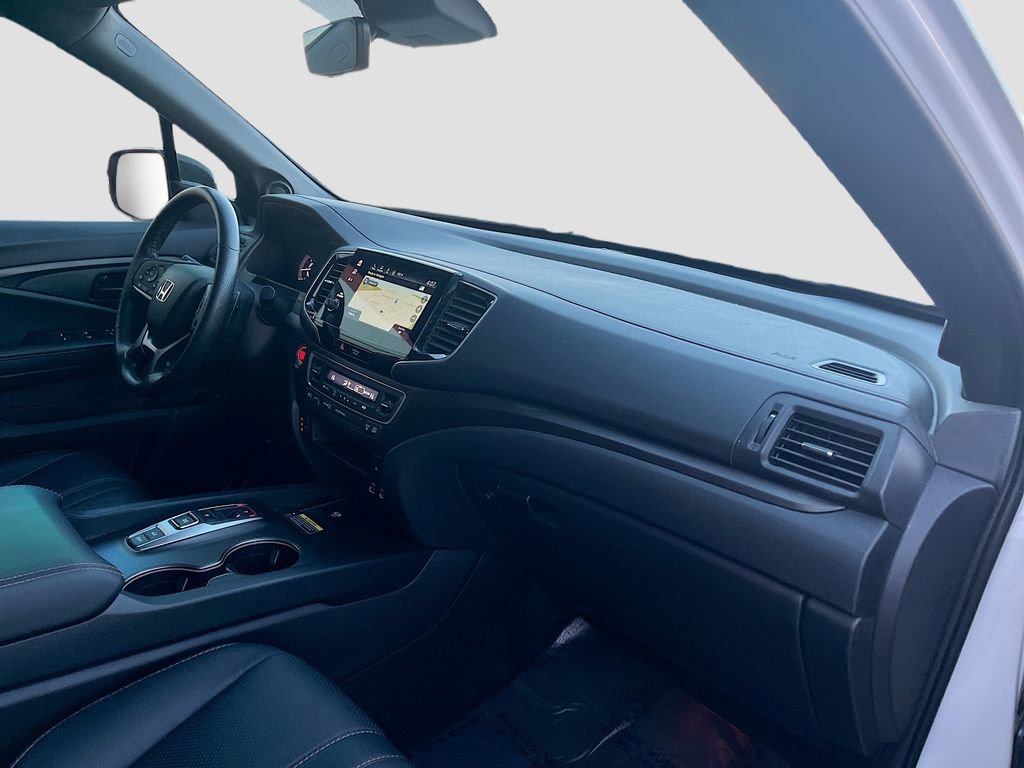 Used 2024 Honda Passport TrailSport image 30