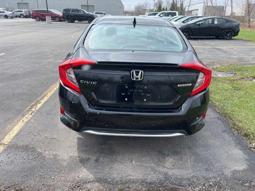 Used 2019 Honda Civic Touring image 4
