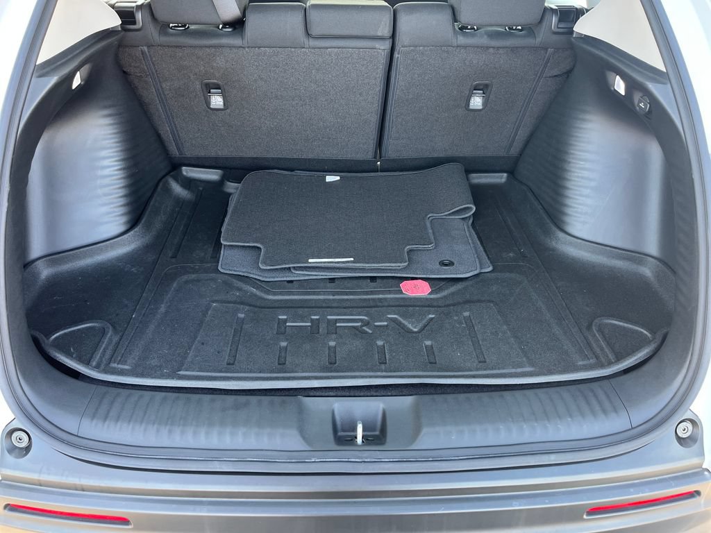 Certified 2024 Honda HR-V LX image 33