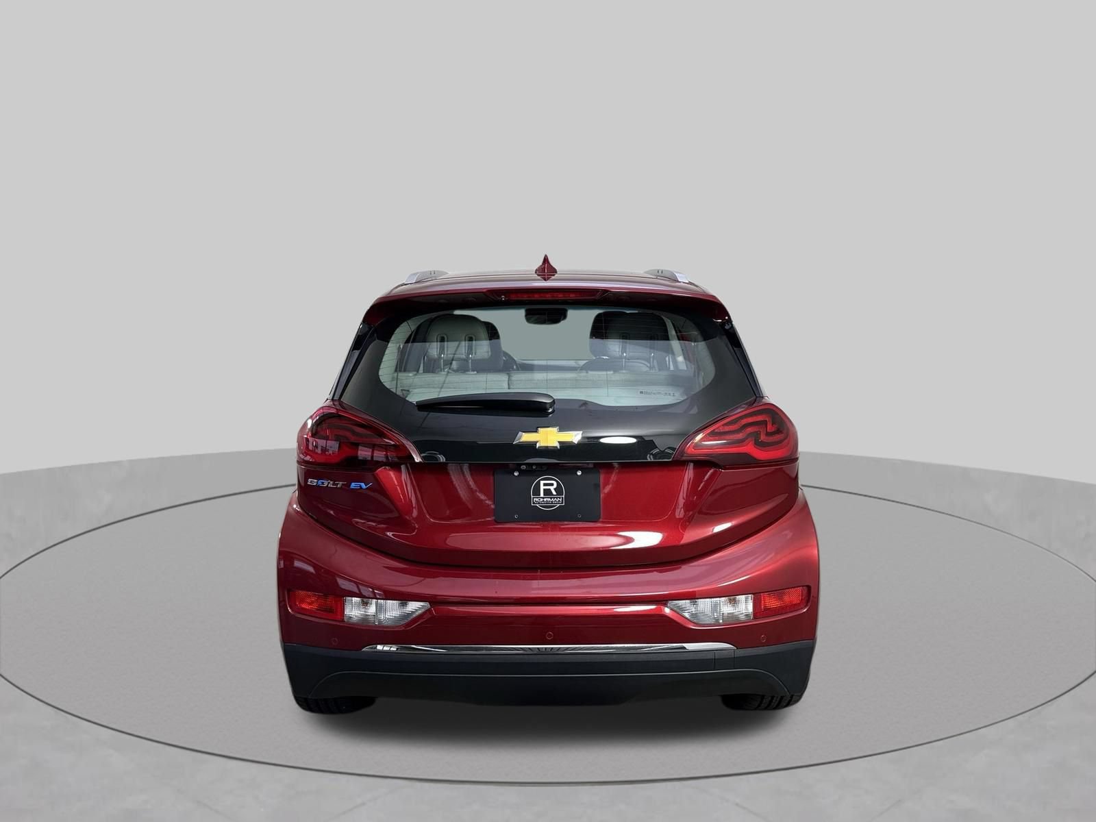 Used 2020 Chevrolet Bolt Premier w/ Infotainment Package FWD image 32