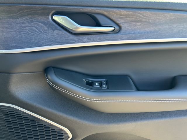 New 2026 Jeep Grand Cherokee L Limited AWD/4WD image 19
