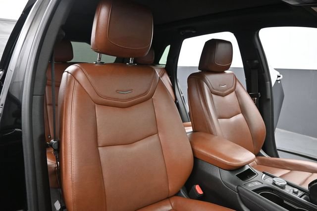 Used 2022 Cadillac XT5 Sportv w/ LPO, ONYX Package AWD/4WD image 23