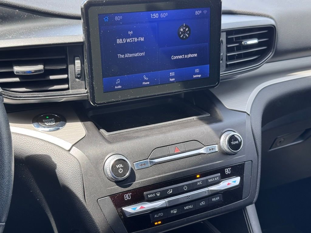 Used 2020 Ford Explorer XLT AWD/4WD image 16