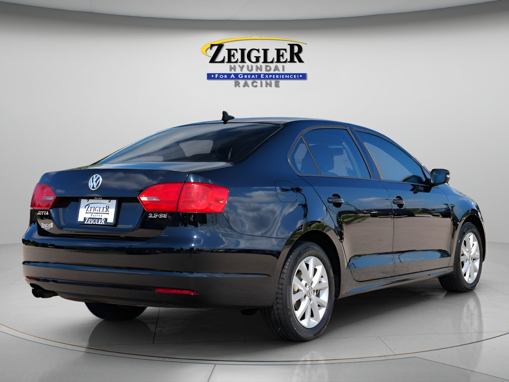 Used 2012 Volkswagen Jetta SE FWD image 7