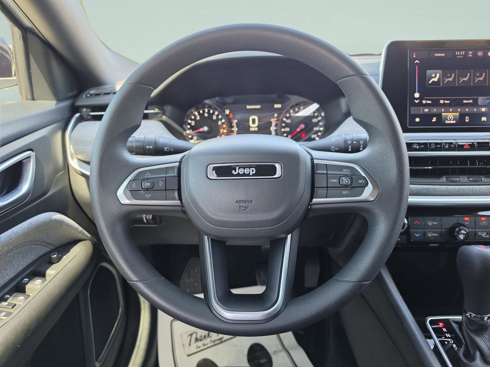 Used 2025 Jeep Compass Sport image 16