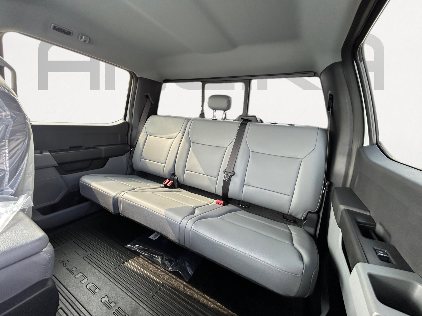 New 2026 Ford F550 4x4 Crew Cab image 18