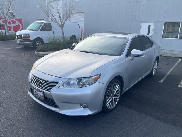 Used 2013 Lexus ES 350 w/ Luxury Pkg