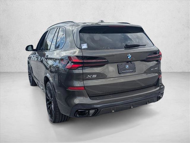 New 2026 BMW X5 sDrive40i image 8