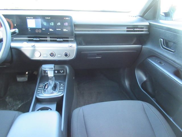 Used 2026 Hyundai Kona SE FWD image 14