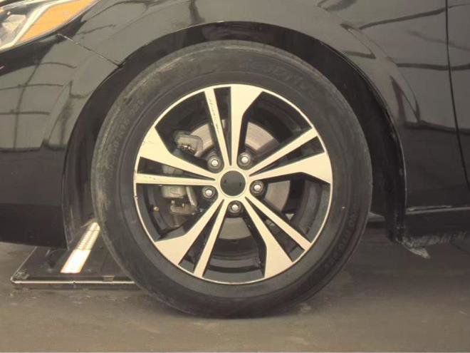 Used 2021 Nissan Sentra SV image 7