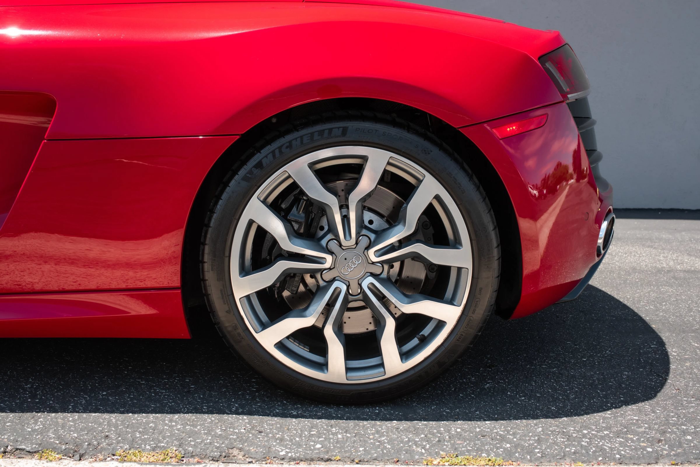 Used 2011 Audi R8 V10 AWD/4WD image 42