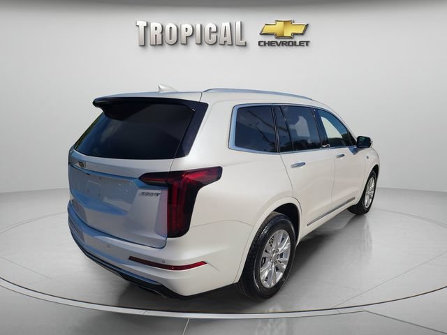 Used 2023 Cadillac XT6 Luxury FWD image 5
