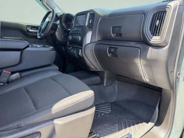 Certified 2025 Chevrolet Silverado 1500 Custom Trail Boss w/ Dark Appearance Package AWD/4WD image 13