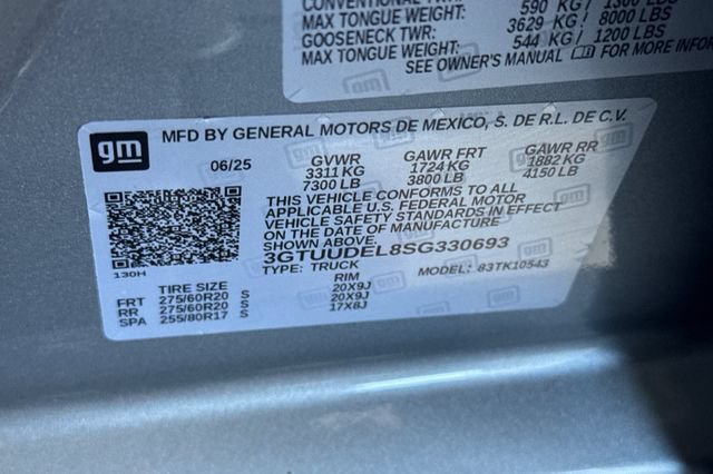 Used 2025 GMC Sierra 1500 SLT w/ SLT Premium Plus Package AWD/4WD image 59