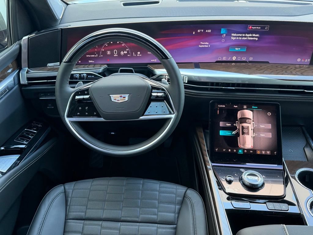 New 2026 Cadillac Escalade Platinum Sport w/ LPO, ONYX Package AWD/4WD image 29