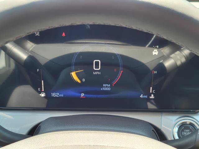 New 2026 Chevrolet Trax LT w/ Midnight Edition FWD image 12