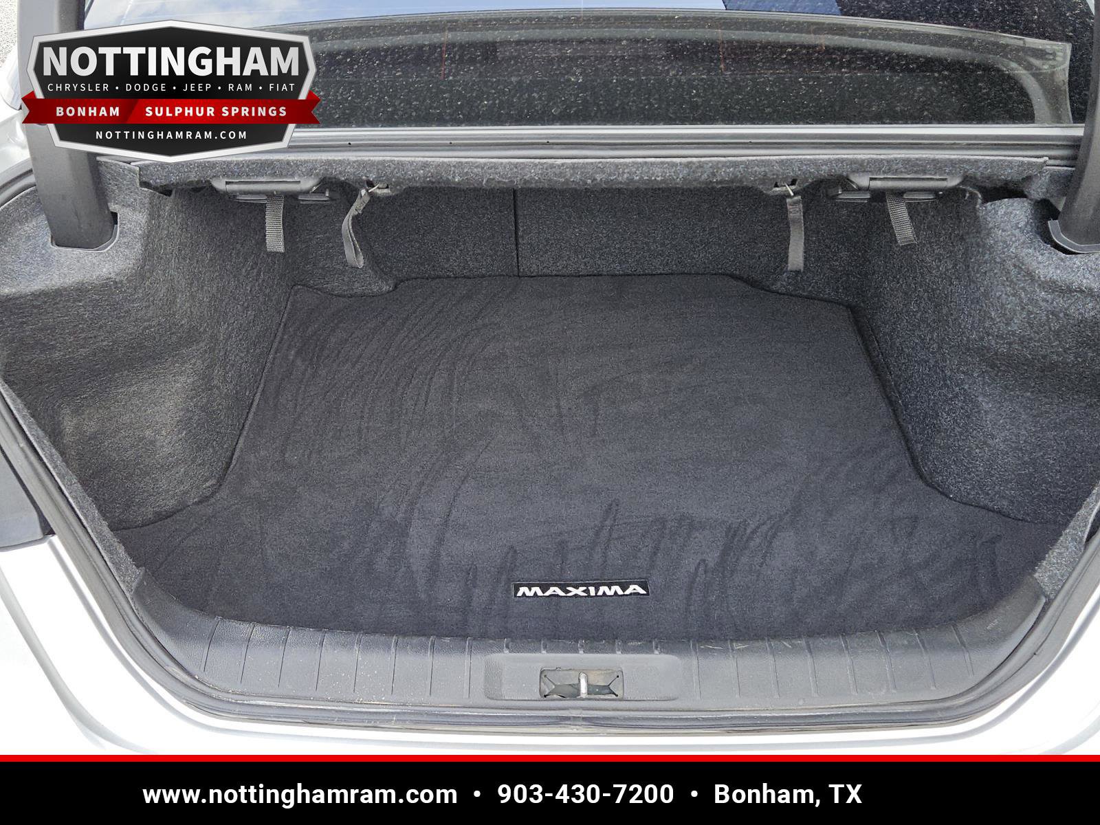 Used 2021 Nissan Maxima 3.5 SV w/ Floor Mat Group FWD image 9