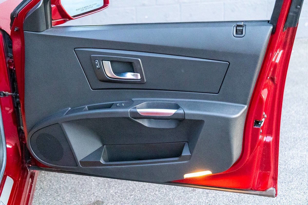 Used 2005 Cadillac CTS V RWD image 19