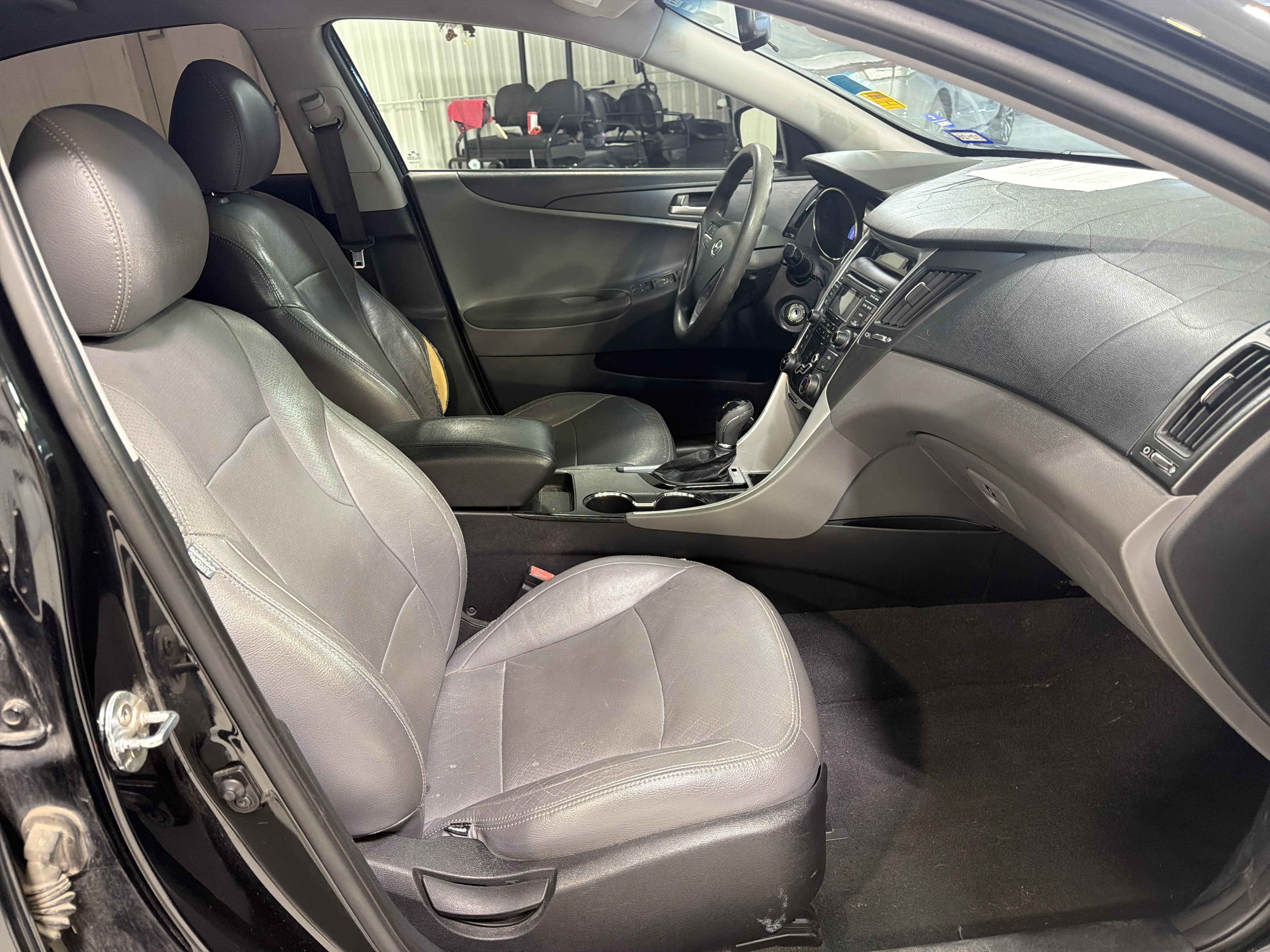 Used 2012 Hyundai Sonata GLS FWD image 12