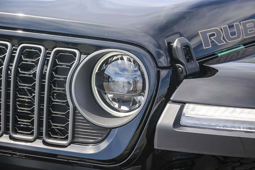 New 2025 Jeep Wrangler Rubicon 392 image 5