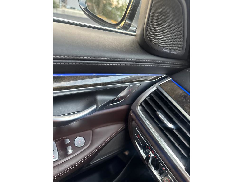 Used 2016 BMW 740i image 31