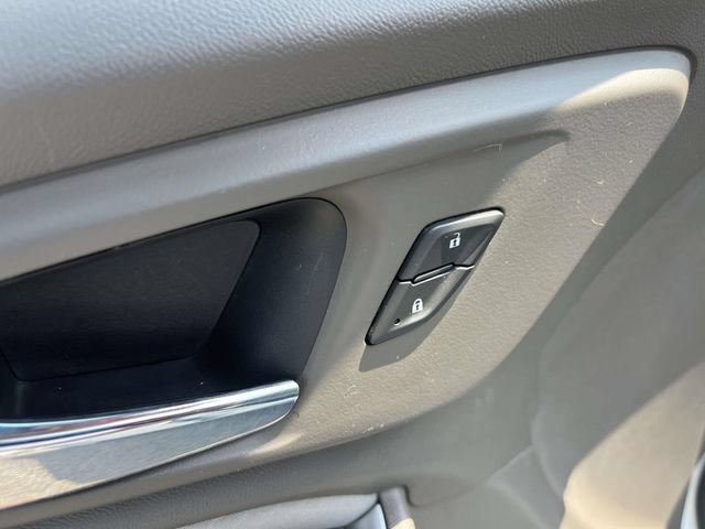 Used 2020 Chevrolet Malibu LS w/ Driver Confidence Package II FWD image 17