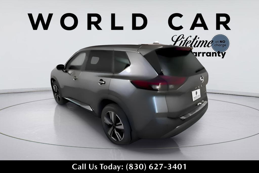 Used 2022 Nissan Rogue SL w/ SL Premium Package image 5