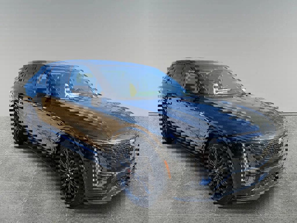 New 2026 Cadillac Lyriq V image 8