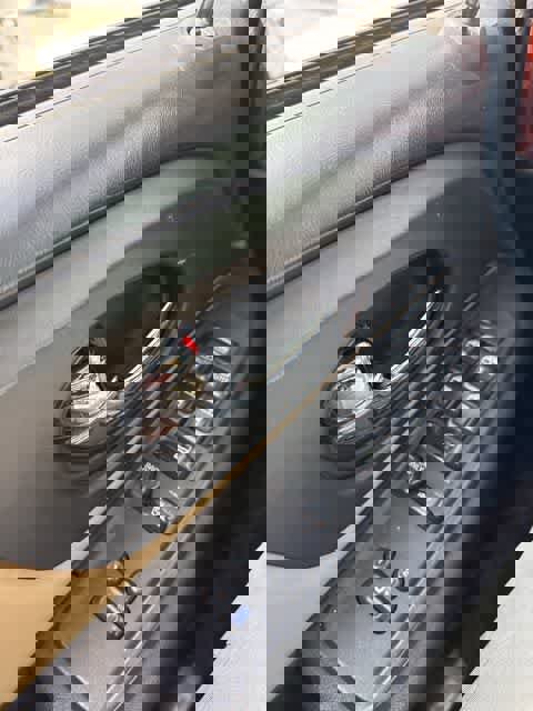 Used 2005 GMC Envoy SLT image 19