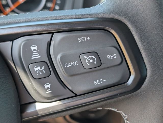 New 2026 Jeep Gladiator Sport AWD/4WD image 14