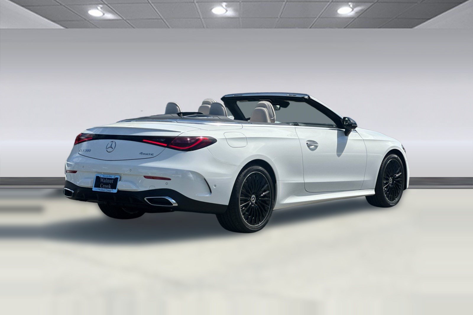 New 2027 Mercedes-Benz CLE 300 4MATIC Cabriolet image 9