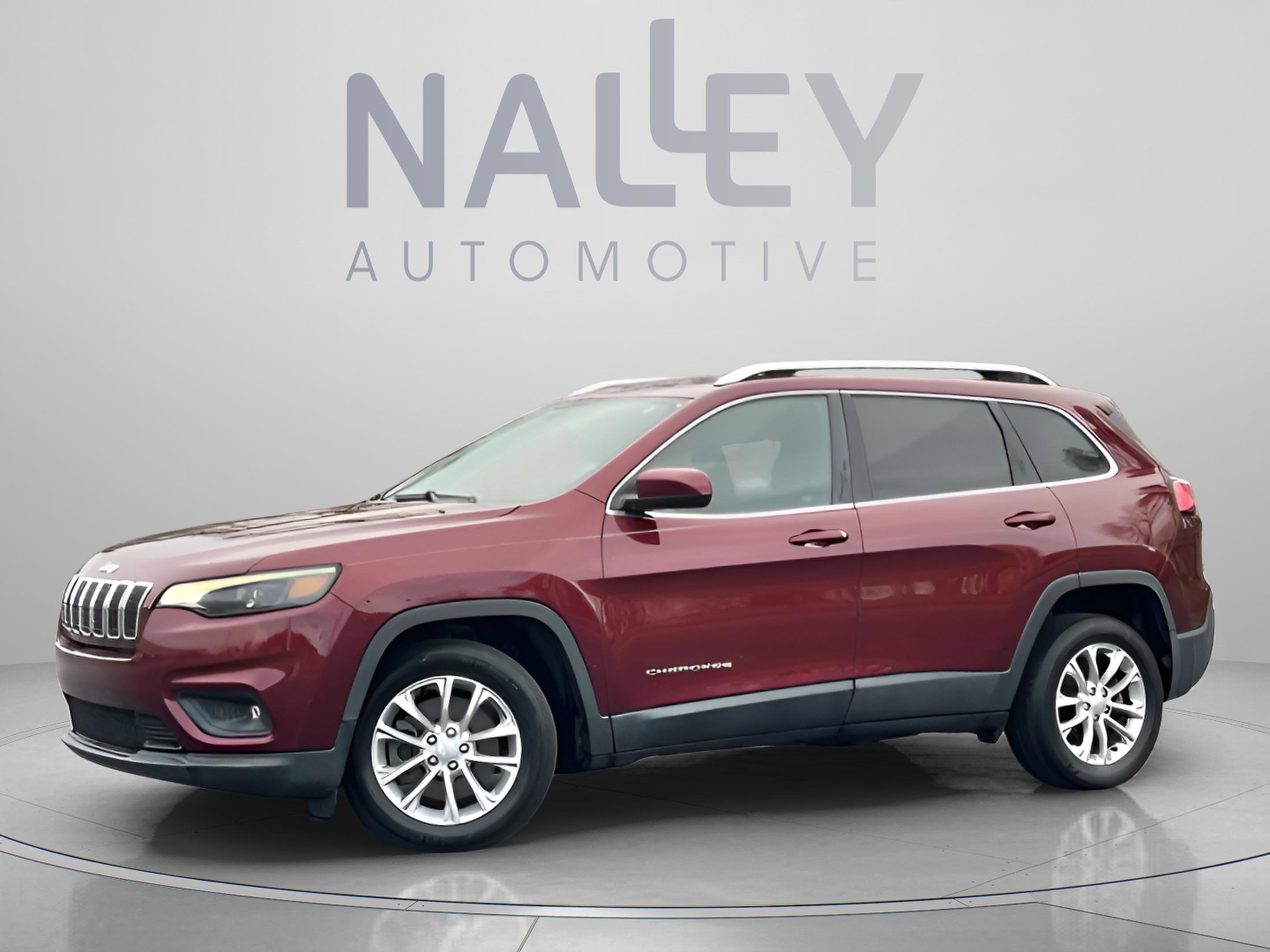 Used 2019 Jeep Cherokee Latitude w/ Popular Appearance Group FWD image 1