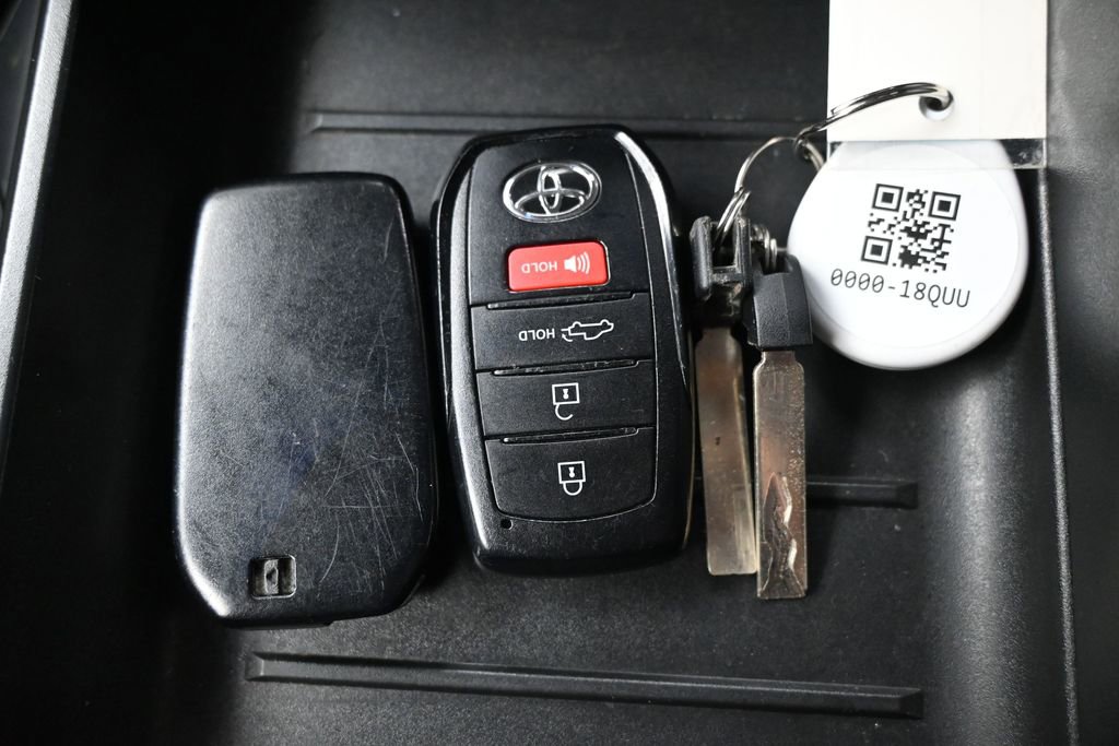 Used 2024 Toyota Tundra SR w/ SR Tow Package AWD/4WD image 21