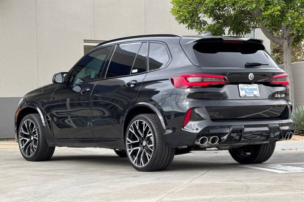 Used 2023 BMW X5 M w/ Executive Package AWD/4WD image 3