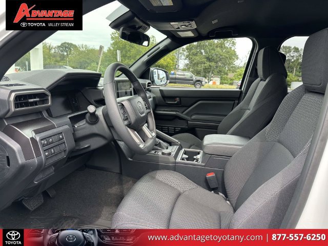 Used 2026 Toyota 4Runner SR5 RWD image 19