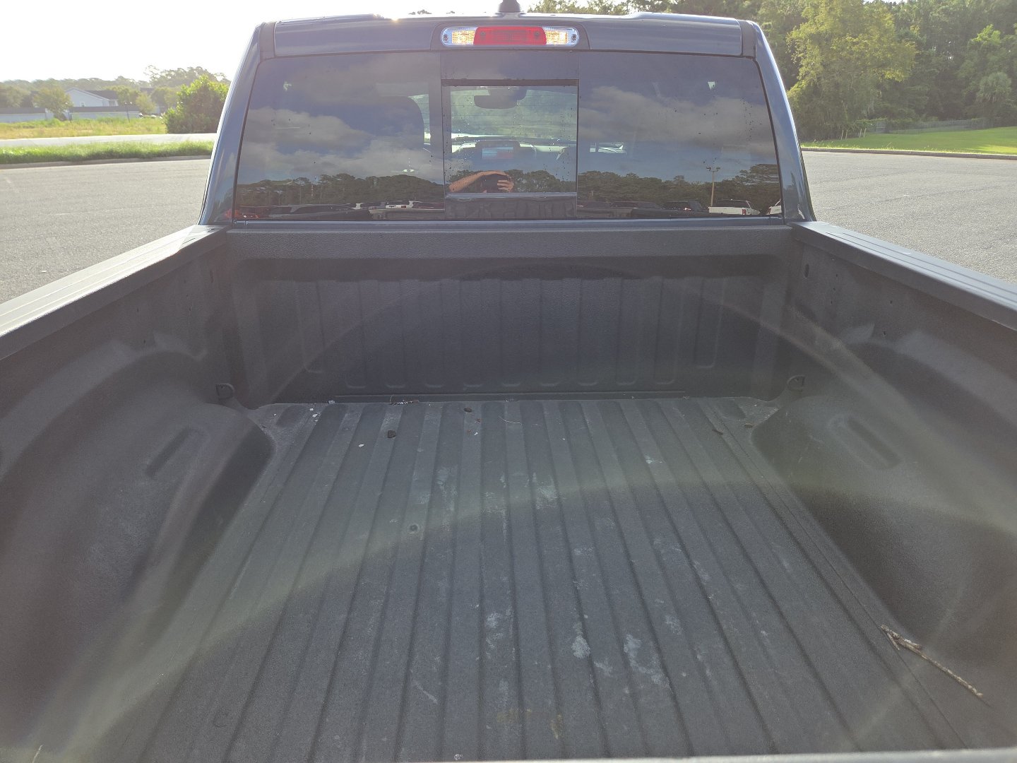 Used 2025 RAM 1500 Laramie w/ Night Edition AWD/4WD image 23
