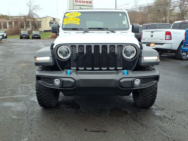 Used 2023 Jeep Wrangler Unlimited w/ Sun & Screen Package image 8