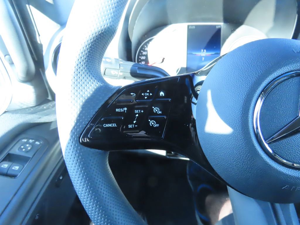 Used 2025 Mercedes-Benz Sprinter 2500 image 12