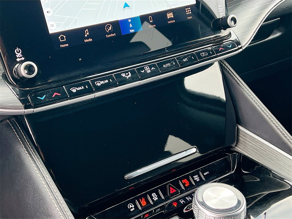 Used 2024 Jeep Wagoneer Series II w/ Flexible Seating Group image 16