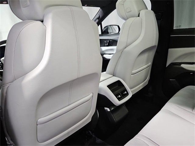 Used 2024 Cadillac Lyriq Sport image 49