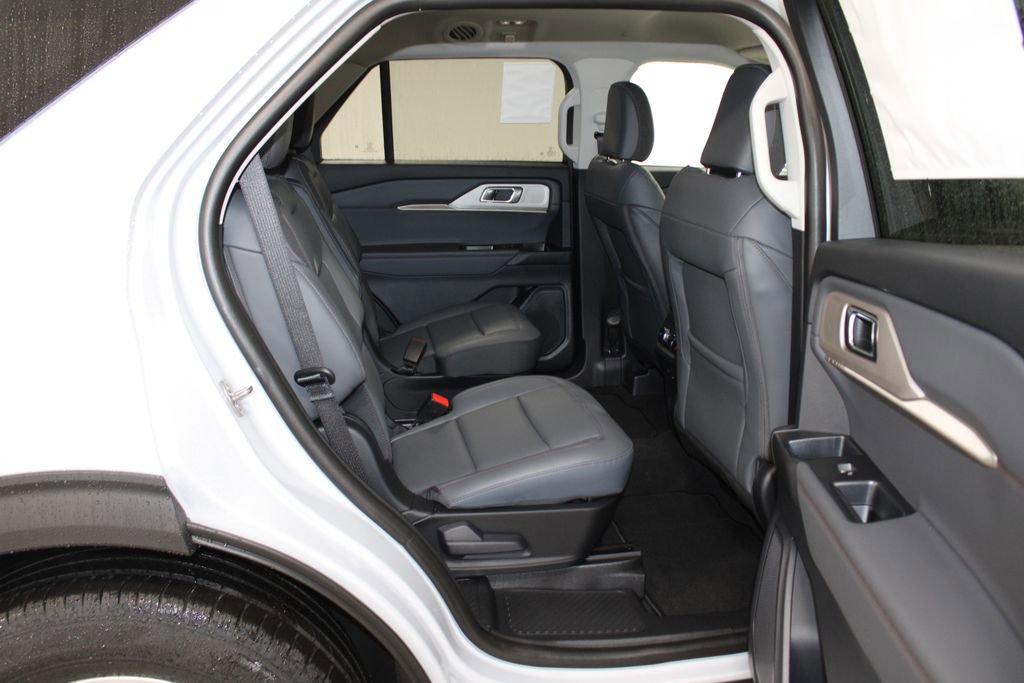 New 2026 Ford Explorer Active w/ Active Comfort Package image 33