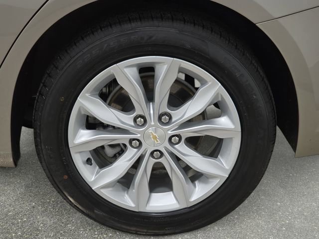 Used 2024 Chevrolet Malibu LT FWD image 31