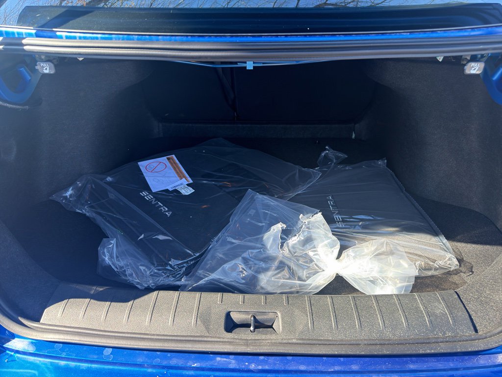 New 2026 Nissan Sentra SR w/ Floor Mat Package image 32