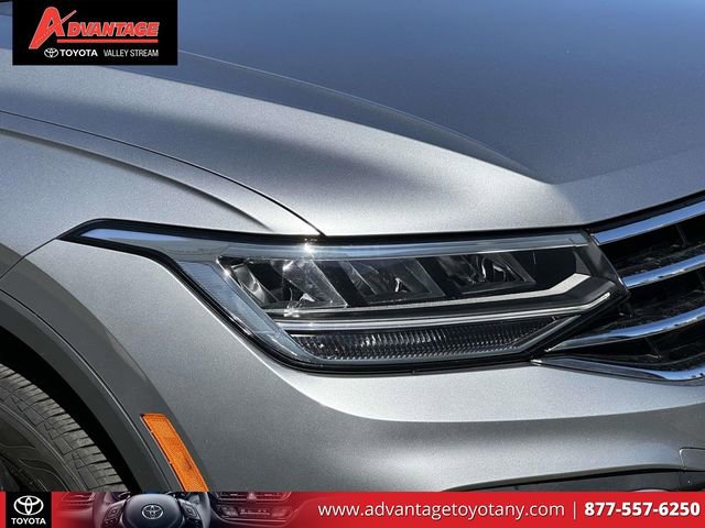 Used 2024 Volkswagen Tiguan SE image 11
