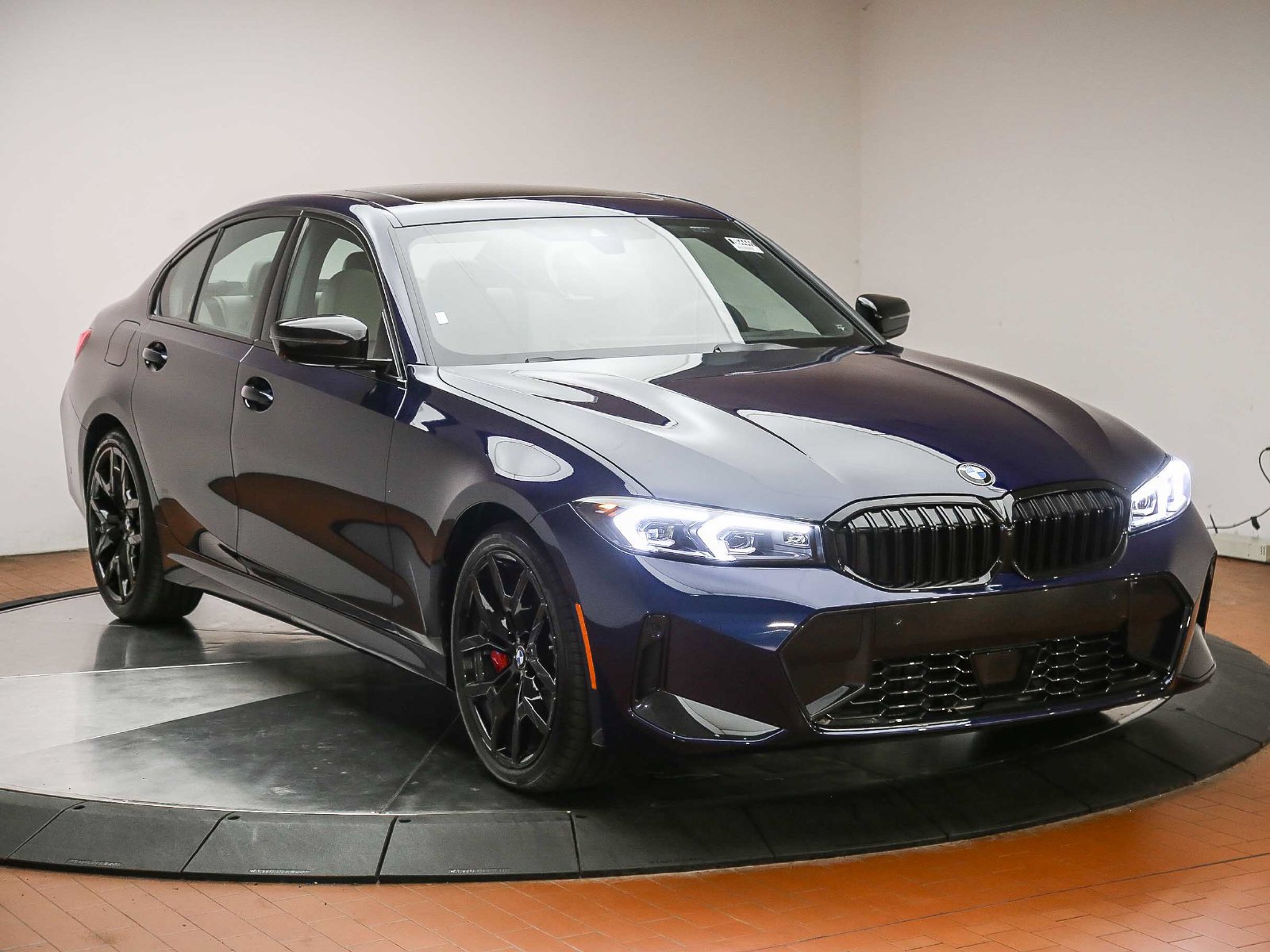New 2026 BMW 330i xDrive Sedan w/ M Sport Package AWD/4WD image 3