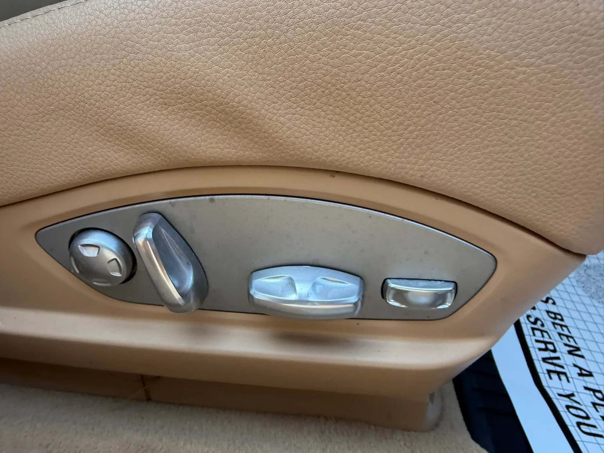 Used 2014 Porsche Panamera RWD image 11