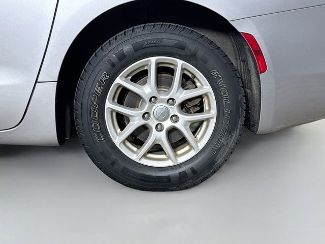 Used 2017 Chrysler Pacifica Touring image 30