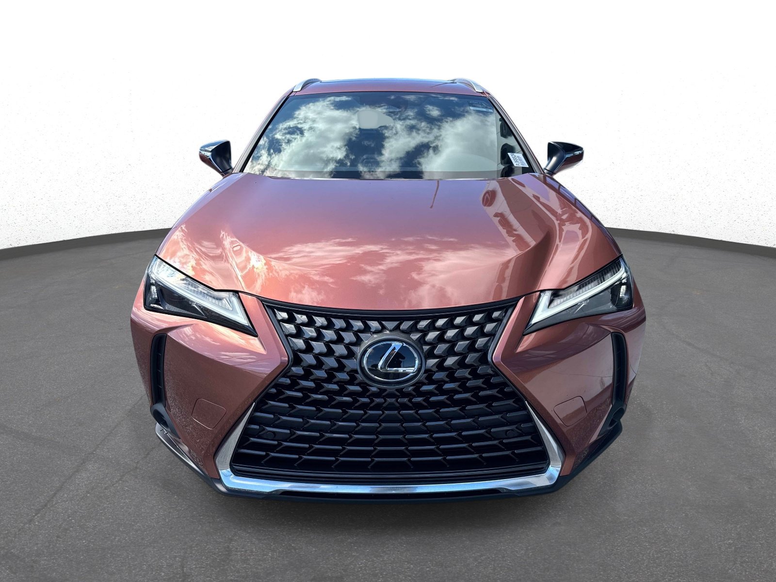 Used 2026 Lexus UX 300h FWD w/ Accessory Package (Z1) image 8