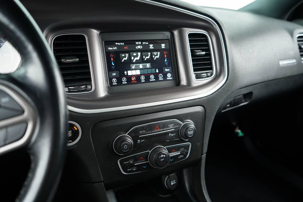 Used 2021 Dodge Charger SXT w/ Leather Interior Group RWD image 8